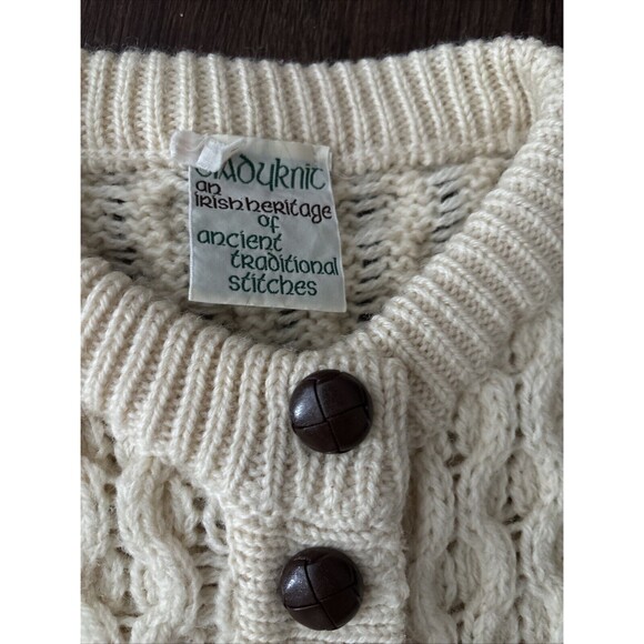 Vintage Handmade  Chunky Knit Ivory Ireland 100% Wool Fishermans Sweater szL - Picture 2 of 5